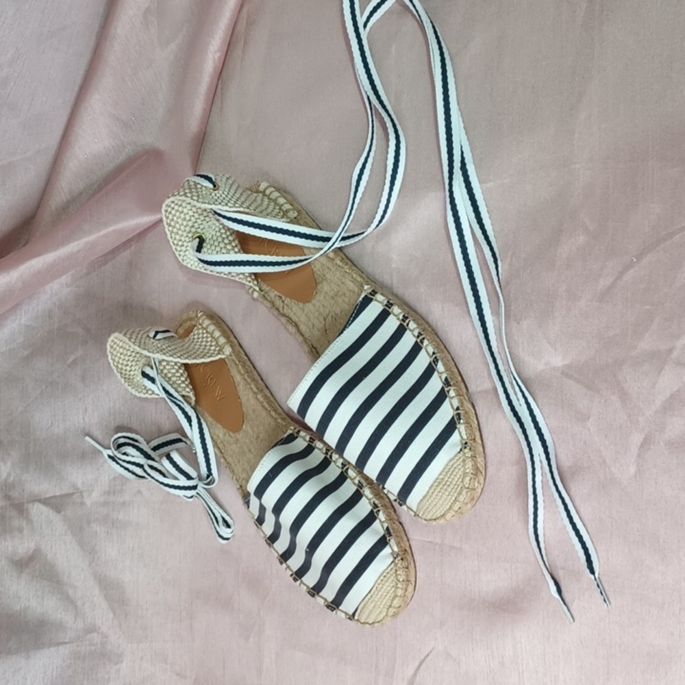 J Crew flats with ballet ties 9.5